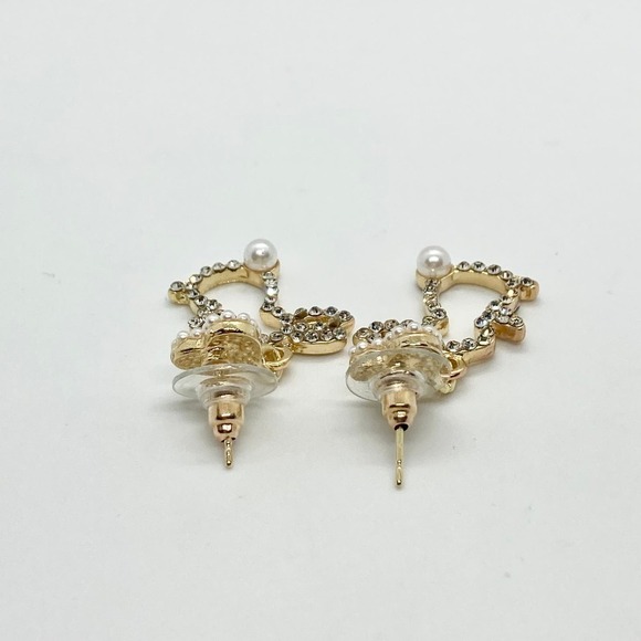 Pearl and Rhinestone Dangle Easter Bunny Rabbit Earring Pair - Picture 9 of 13